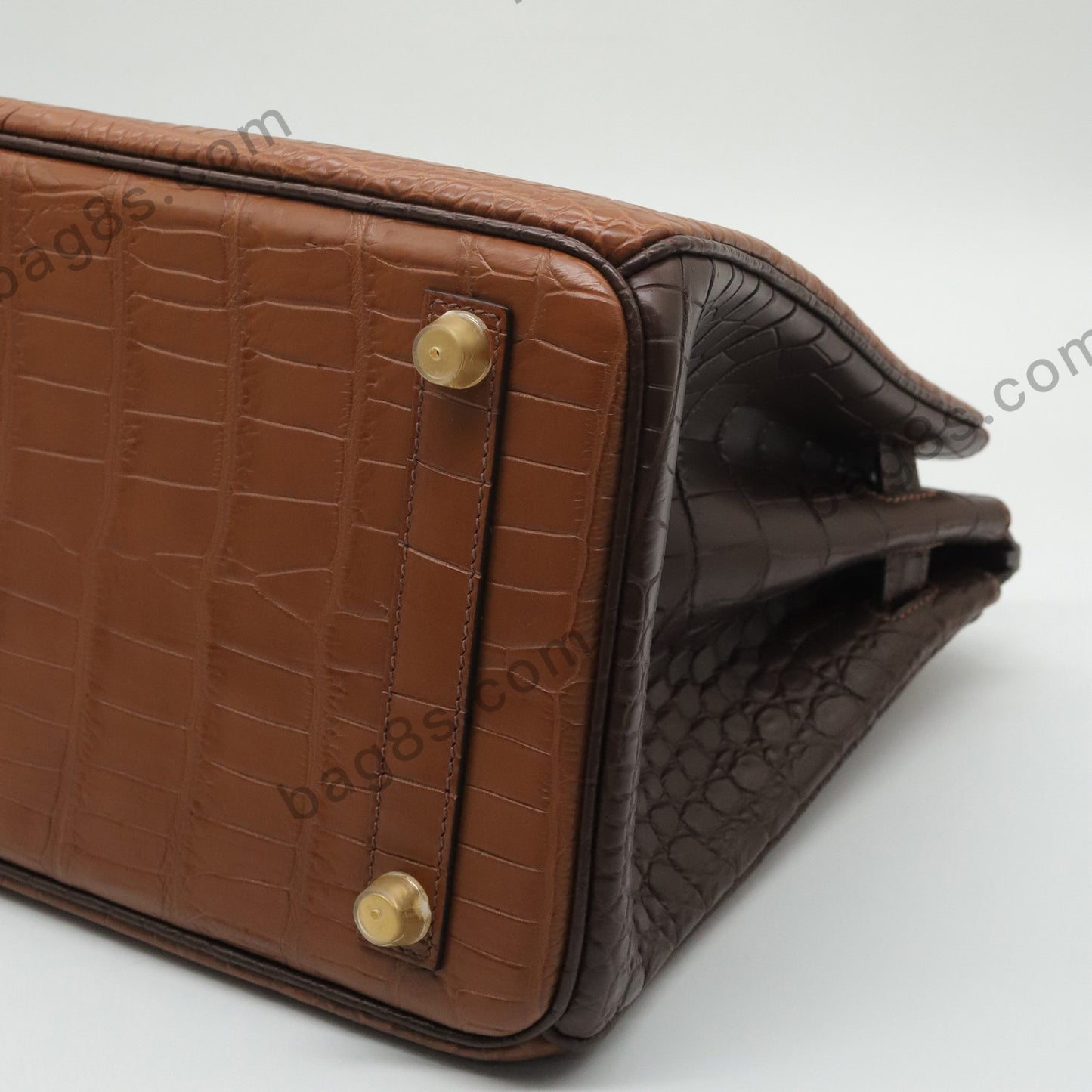 Matte Crocodile Platinum 30 Golden Brown with Ebony Gold Buckle